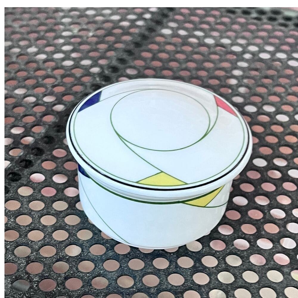 Villeroy & Boch TRIO Pill Box Bone China Trinket